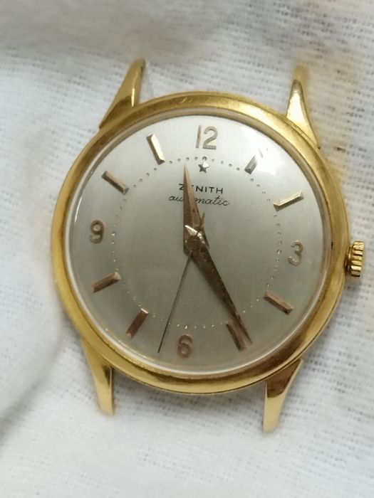 Relógio Zenith automático em ouro  
180