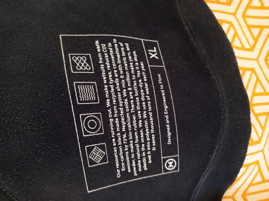 [PACK INVERNO] 2 Fatos de Surf Deeply (XL) – 5/4mm + 4/3mm | Excelente Estado