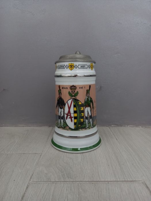 Німецька кружка для пива.