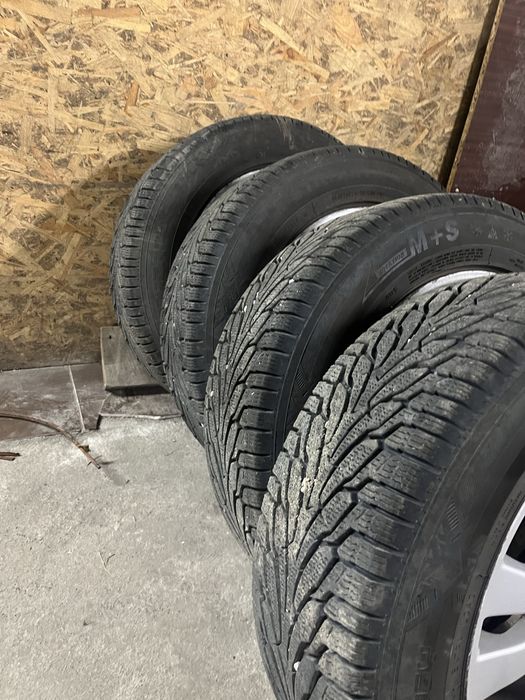 Колеса, резина з дисками