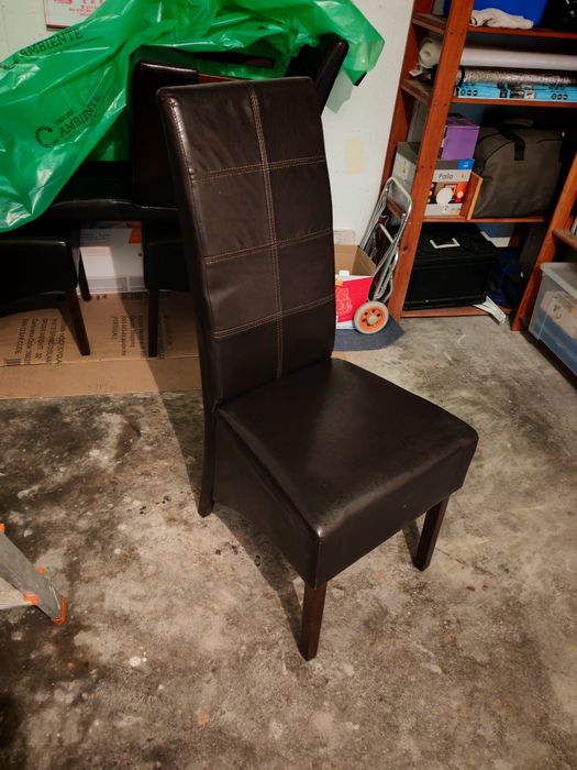 Cadeira de sala de jantar