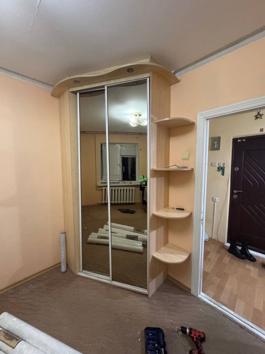 Шафа-купе кутова