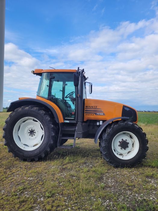 Renault ares 610 rz