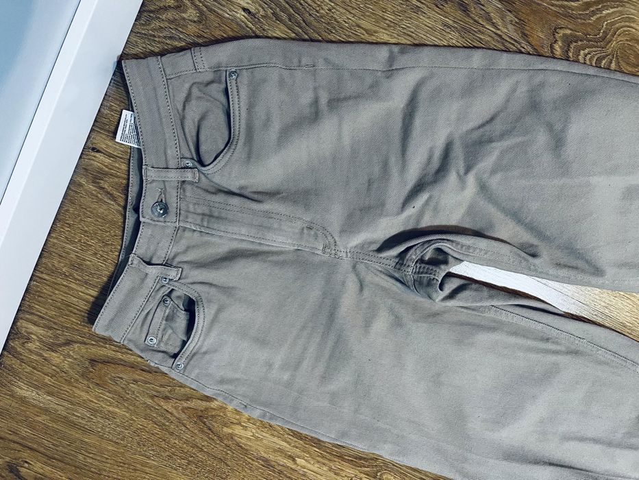 H&m beżowe spodnie mom fit xs s oversize brązowe