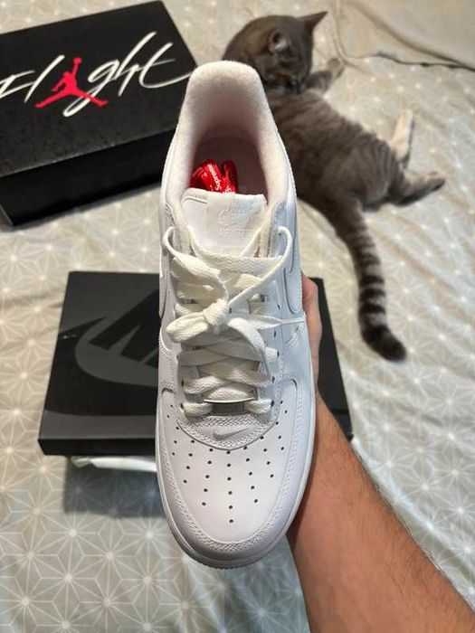 Nike Air Force 1 Low Supreme White R.38