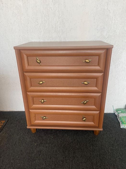 Sprzedam brazowa komede