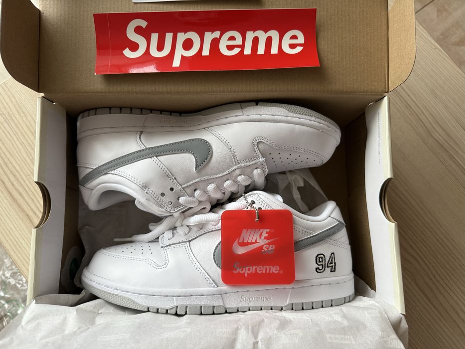 Nike sb Dunk low Supreme кроссовки