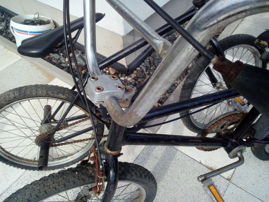 Rowery typu BMX 2 sztuki do naprawy lub na części