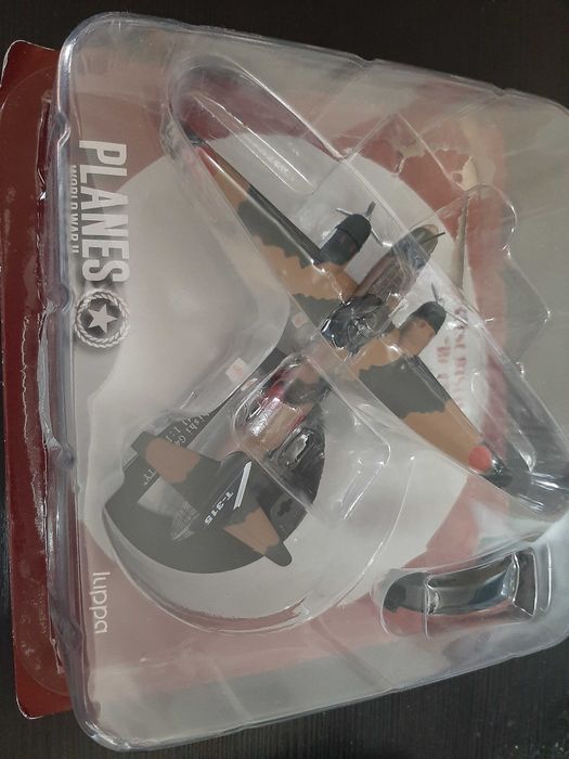 Mitsubishi G4M "Betty" - 1941 - 1:144 - World War II Planes - Japão