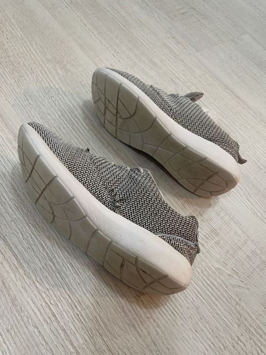 Продам кроссовки workout