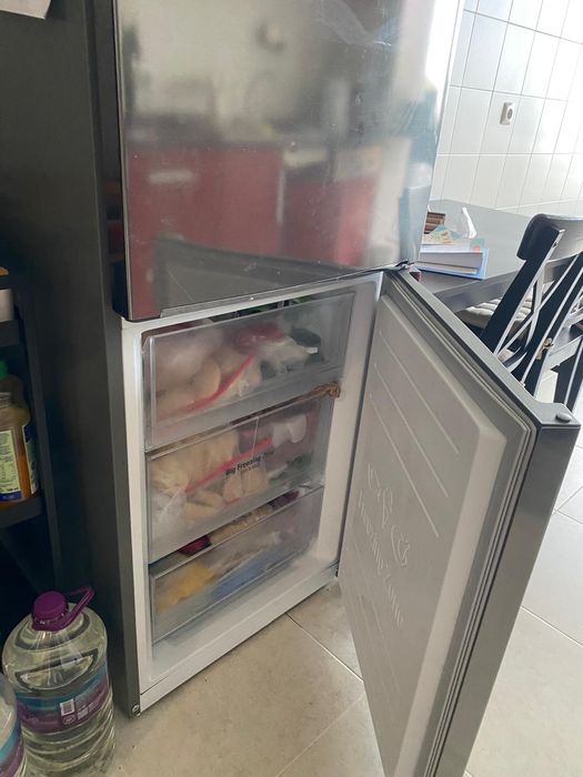 Frigorífico Combinado LG (No Frost)