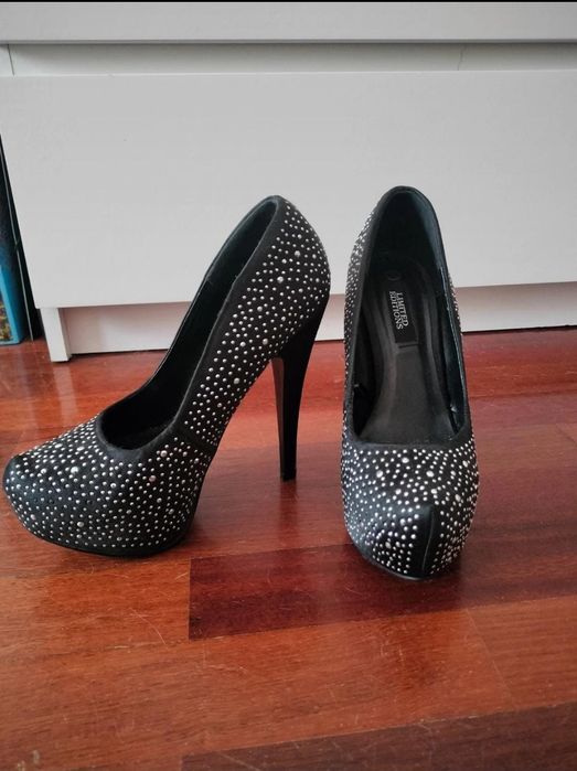 Sapatos de salto alto n° 38
