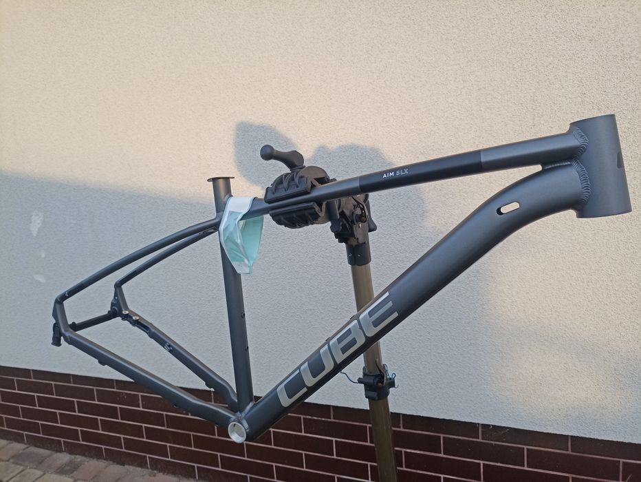 Nowa rama Cube 29  rama + jak kross Giant