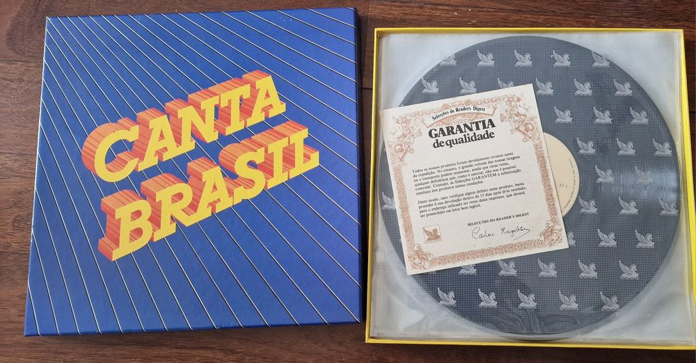 Conjunto  Canta Brasil