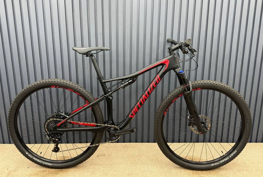 Карбон М 29 Двопідвіс Specialized Epic Comp 2018року