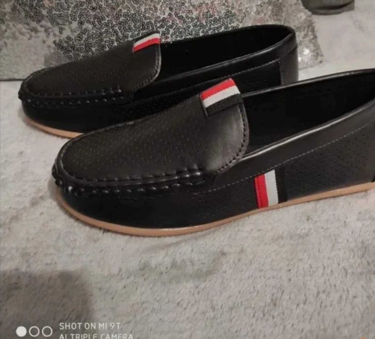 Eleganckie buty dla chłopca