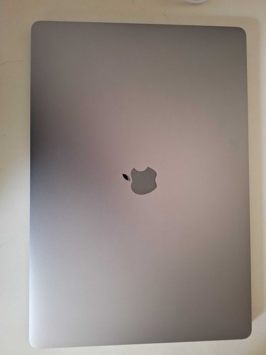 MacBook Pro 16” 2019 i7 16GB RAM 512GB SSD | Bateria em bom estado