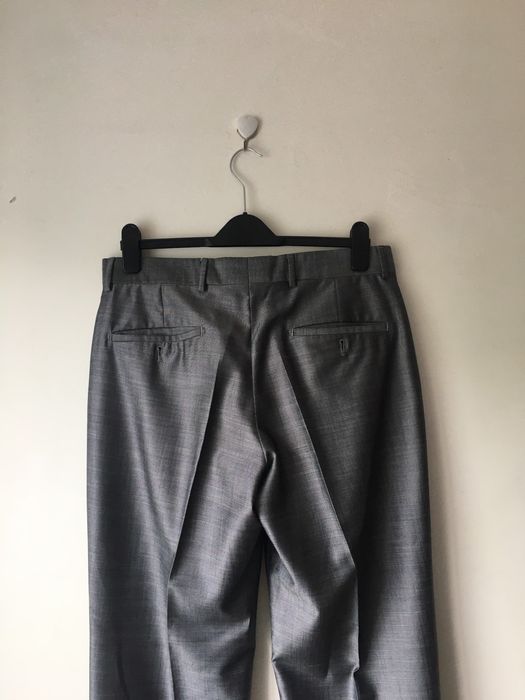 Продам костюм.                         .