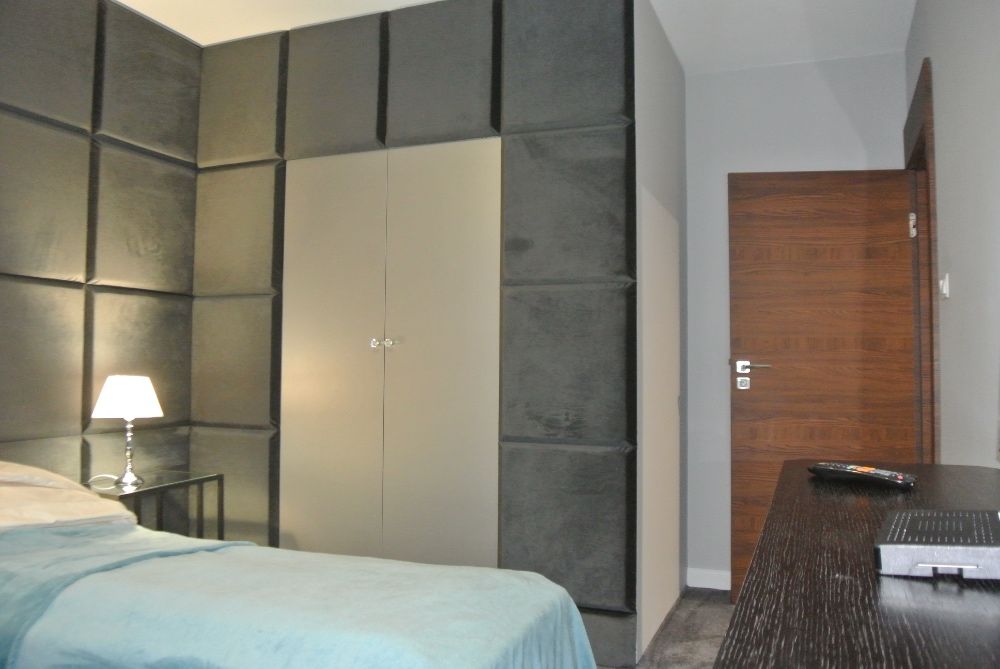 2 sypialnie + salon z aneksem . na doby