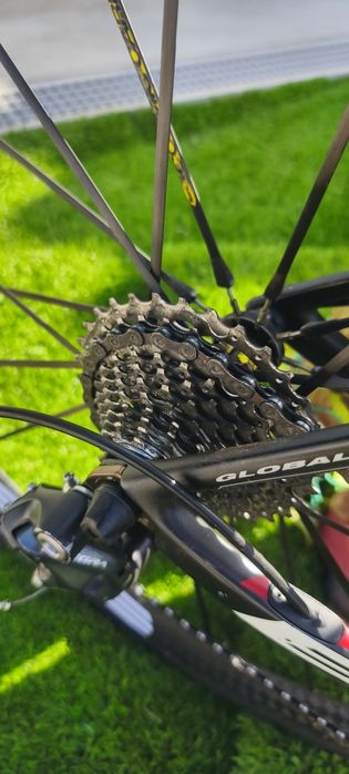 Bicicleta BH carbono