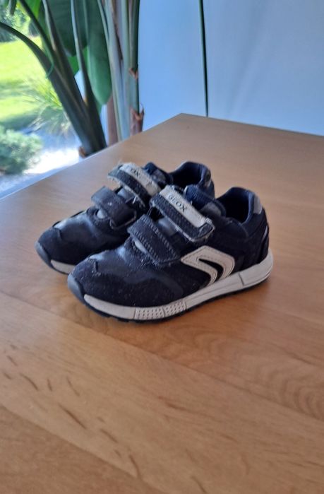 Geox buty sportowe granatowe dla chłopca 25