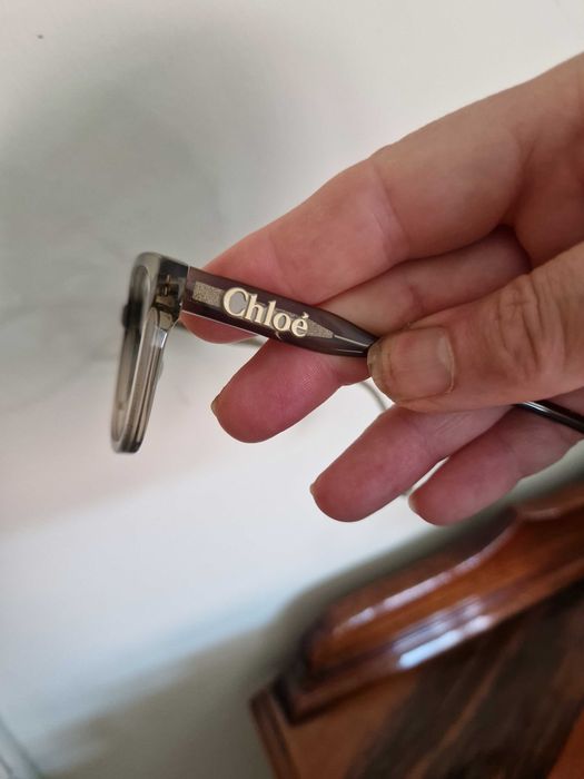 Armação de óculos da marca Chloé
