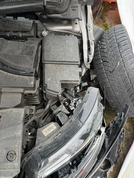 Renault Talisman під відновлення