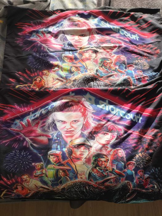 Capa edredão Stranger Things