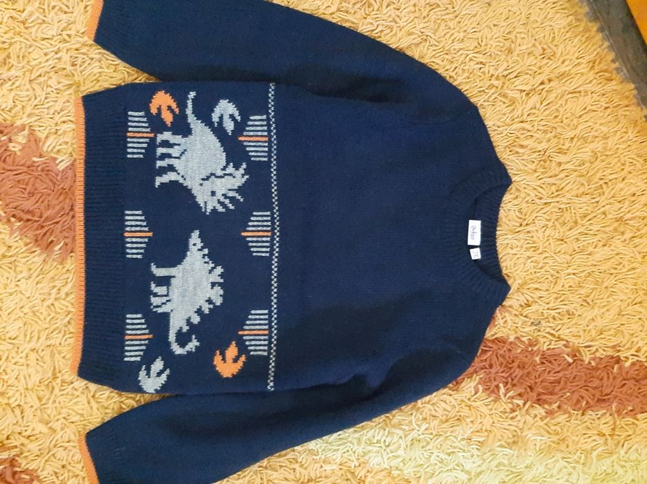 Одяг на хлопчика,дарую.