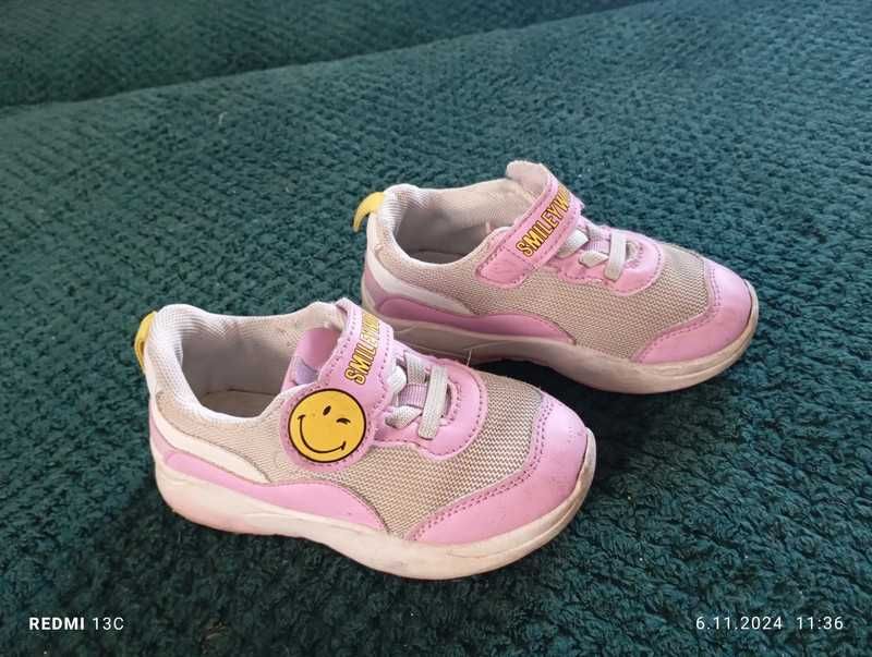 Buty na rzepy dla dziewczynki 27 (16cm)