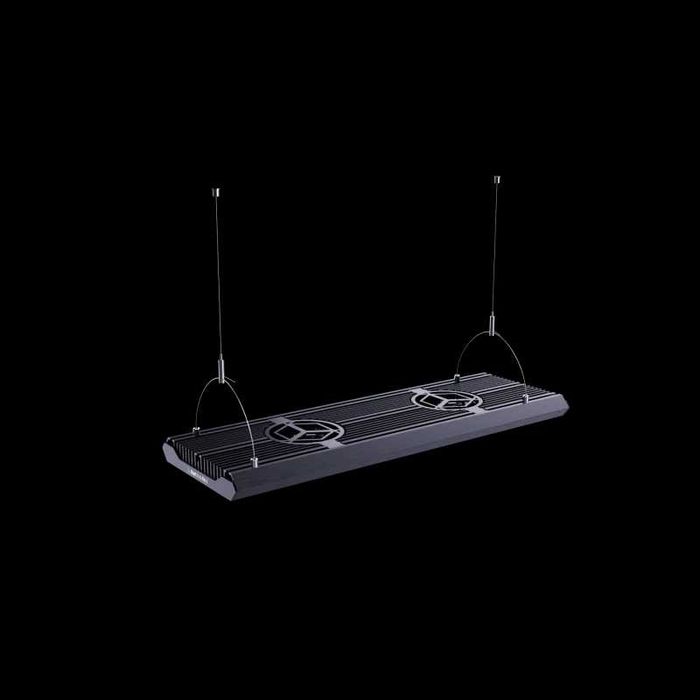 Lampa Reef flare Pro 240 W do akwarium morskiego.