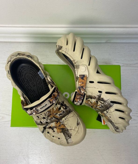 Echo Clog новинка сабо чоловічі крокси з принтом Crocs