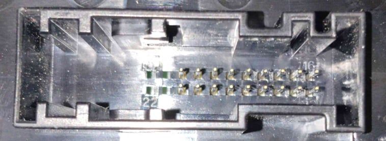 Comando / Botão / Interruptor Vidros Frente Esquerdo 13228699 - OPEL ASTRA H