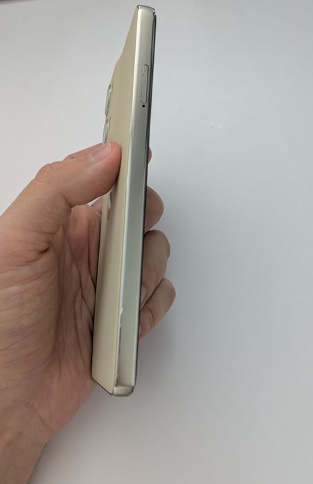 Купити смартфон Motorola G Stylus 5G 2024, 12/128Гб, Snapdragon 6 Gen1