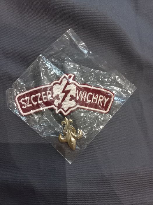 Strój harcerski dla dziewczynki ZHR