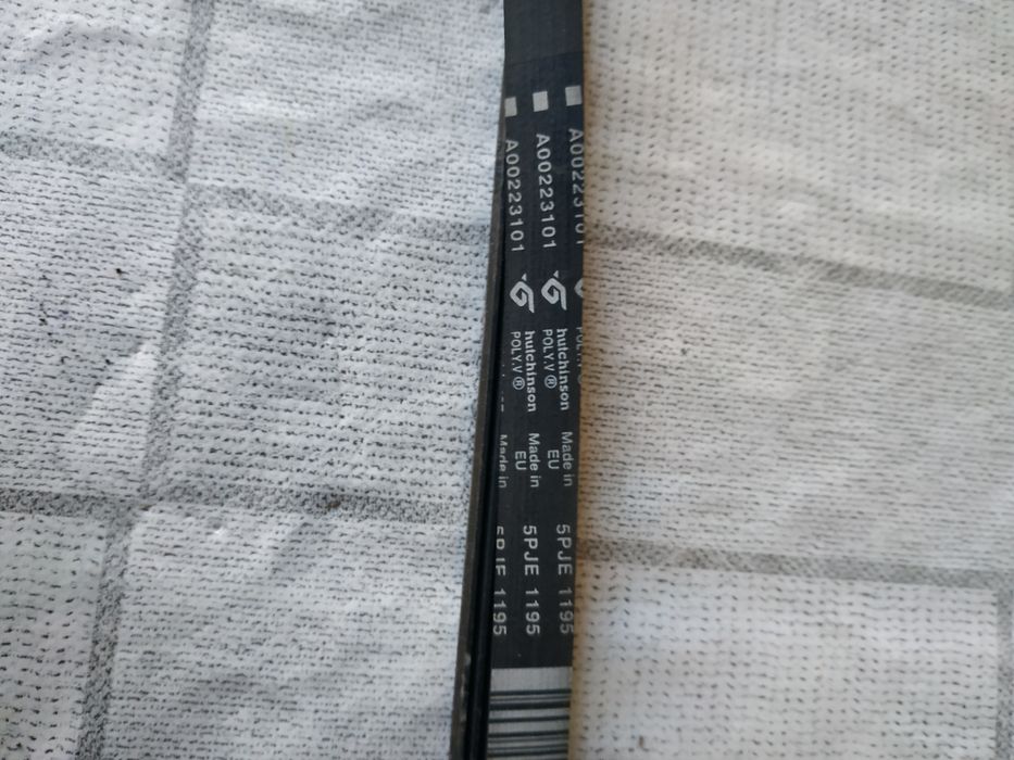 Электродвигатель к стиральной машинке  Electrolux. С приводным ремнем.