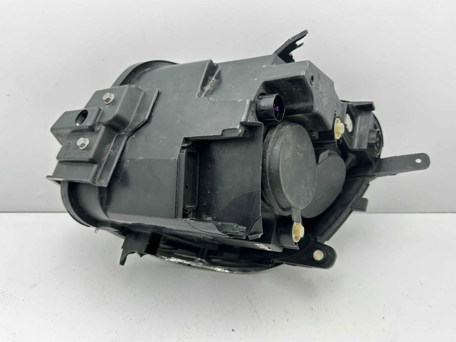 Ótica / Farol Esquerdo - Alfa Romeo Mito