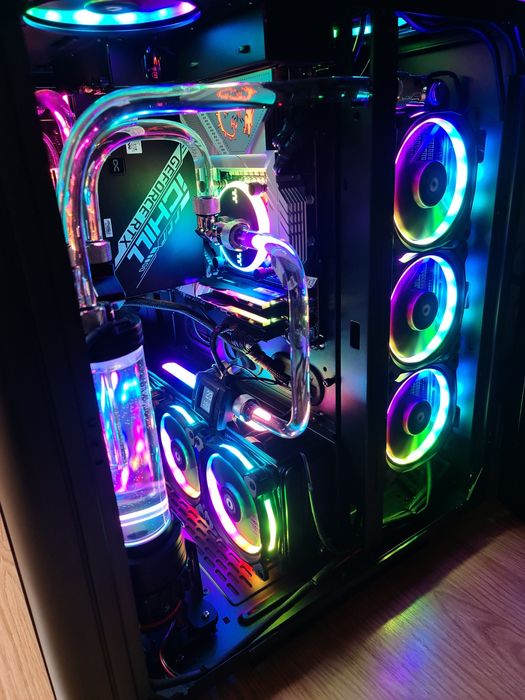 Mega komputer gamingowy
