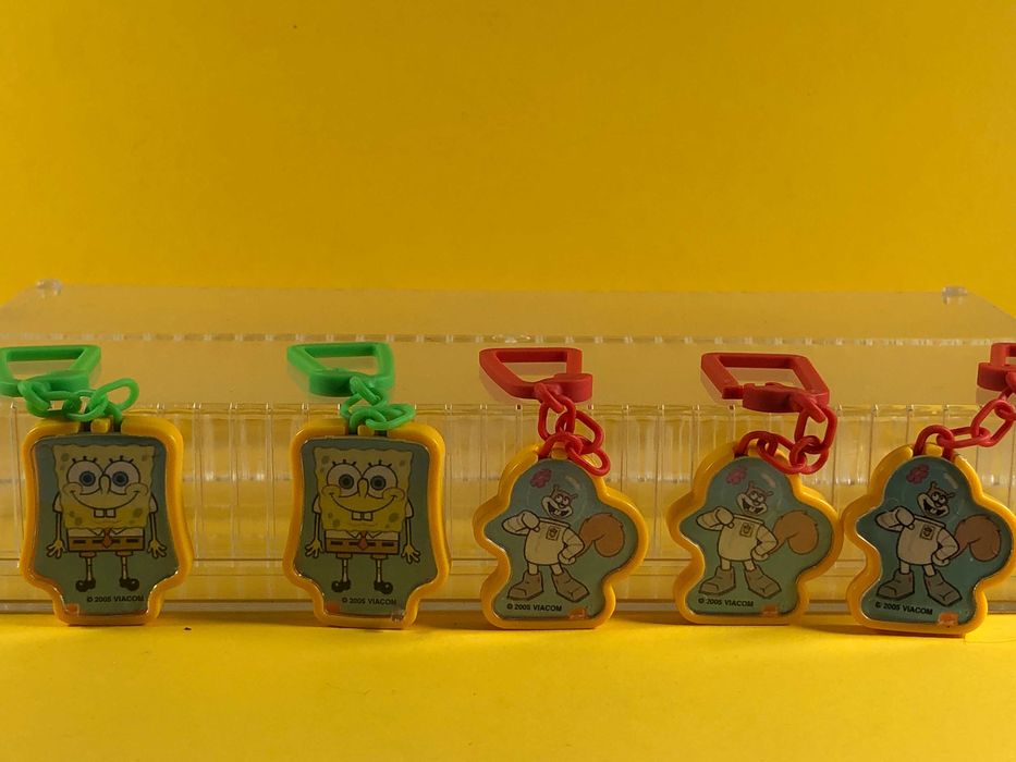 Kinder zestaw 18 figurek z serii "SpongeBob"+22 karteczki, 2005 r.