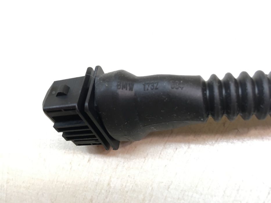 Импульсный датчик коленчатого вала 12141703277 (новый оригинал) М52