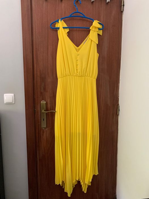 Vestido amarelo Rinascimento