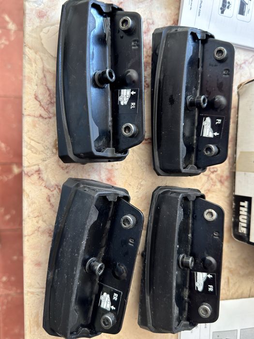 Kit de Fixação Thule XT 3026 (Mercedes W211 e outros) – Como Novo