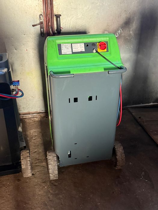 Stacja klimatyzacji BOSCH ACS611