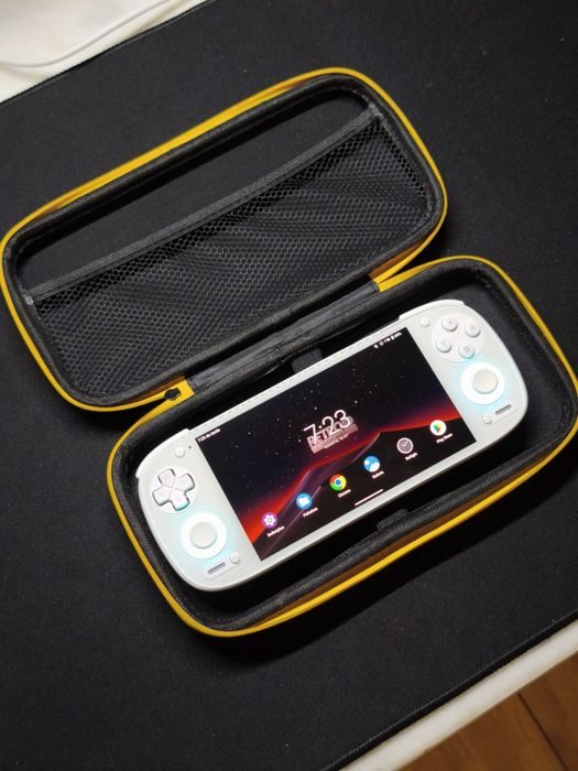 Retroid Pocket 5 + acessórios