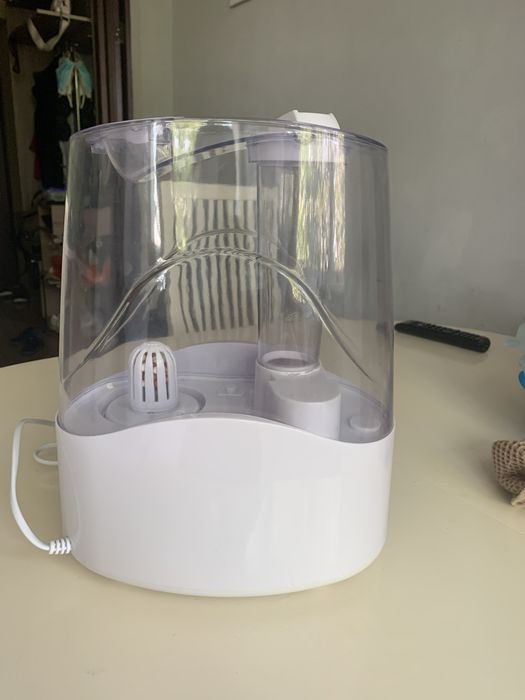 Зволожувач повітря Grunhelm Ghf-45m