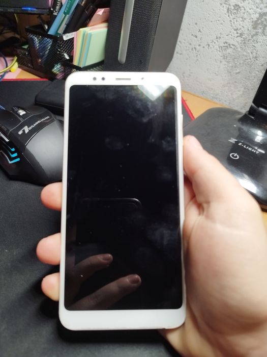 Xiaomi Redmi 5 Plus 3/32 Gb