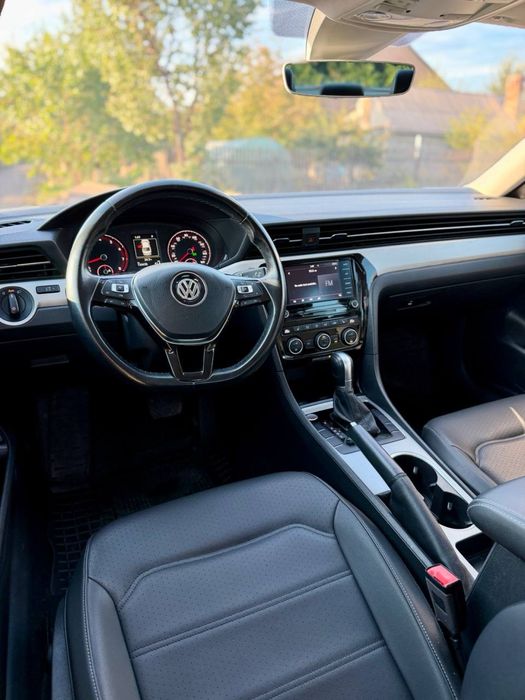 Volkswagen Passat WE (B9)