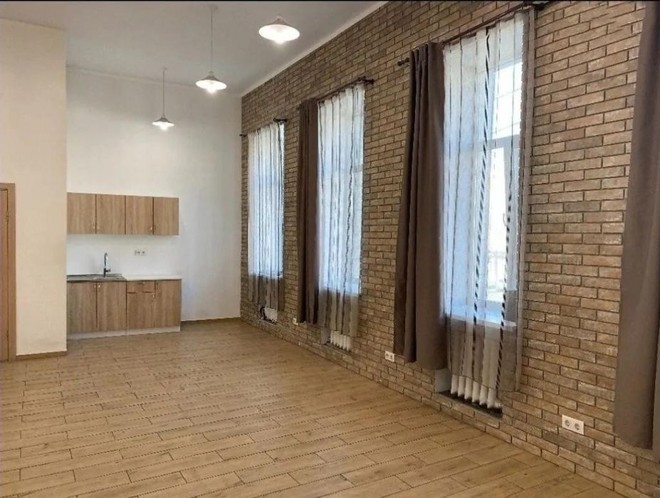 Продам 3х квартиру/офис/ опенспейс/центр