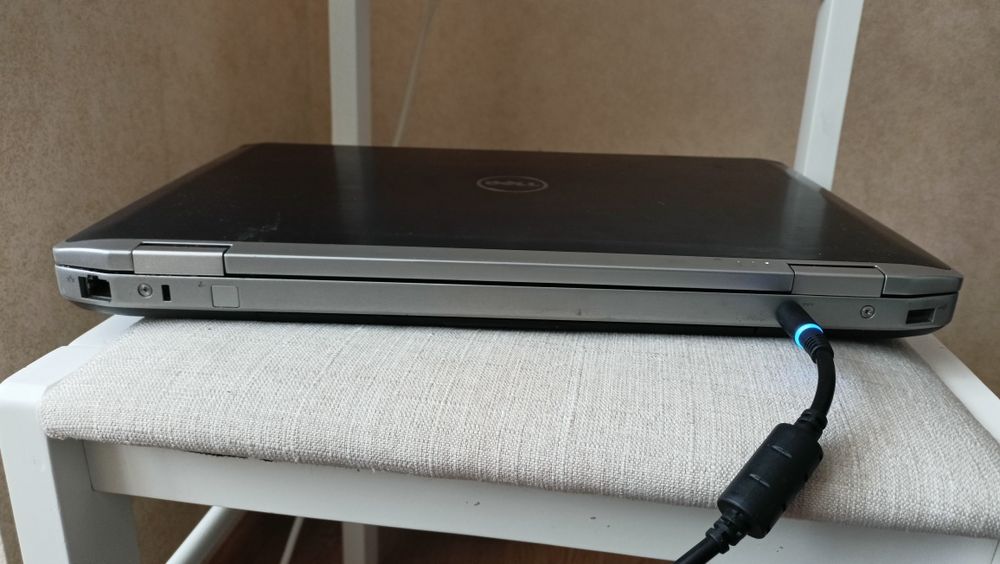 Продам ноутбук dell latitude e6530, б/у в робочому стані