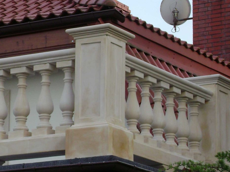 Tralki/balustrada kamienna z piaskowca - piaskowiec szydłowiecki